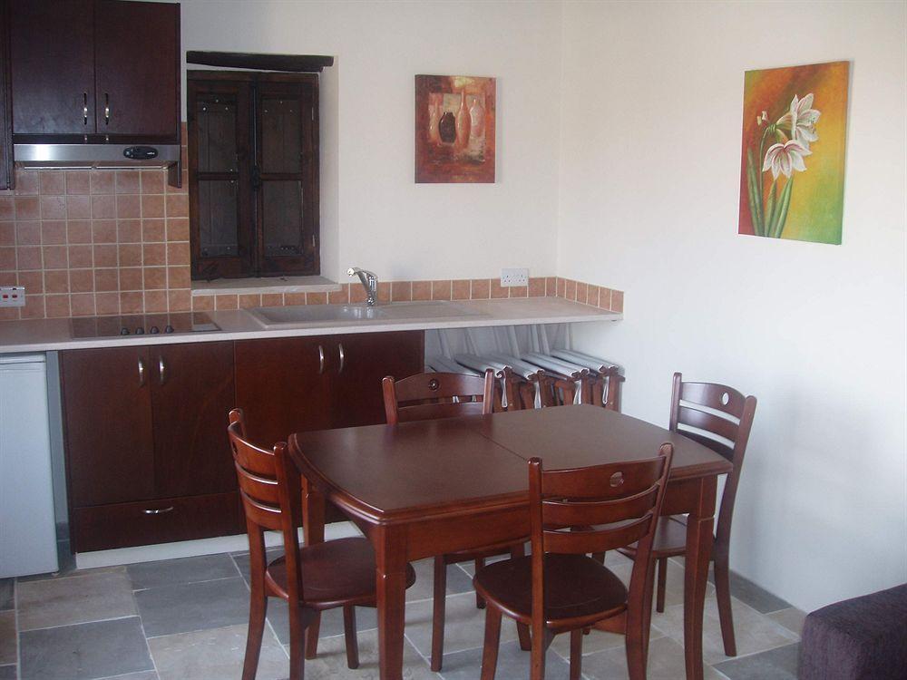 Apartament Niovi House Tochni Zewnętrze zdjęcie