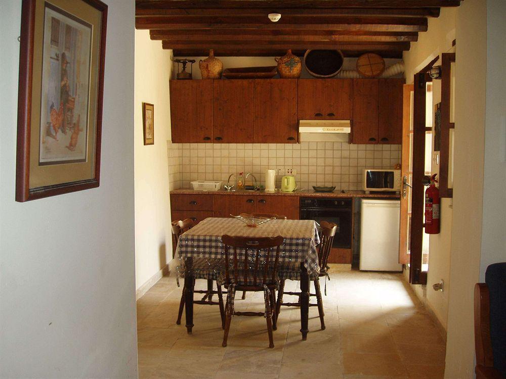 Apartament Niovi House Tochni Zewnętrze zdjęcie
